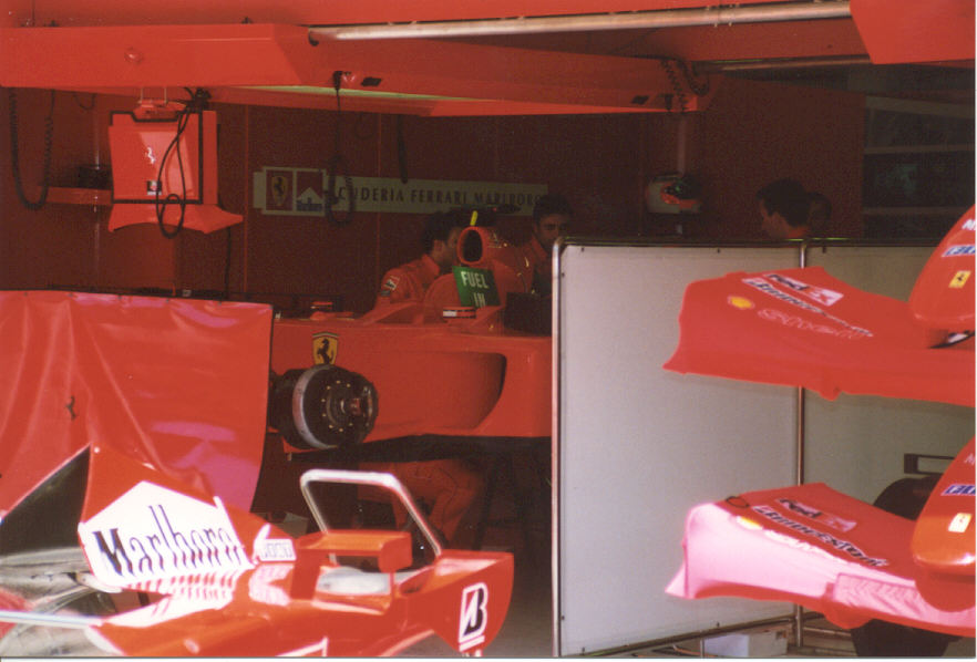 ferrari-box-2.jpg